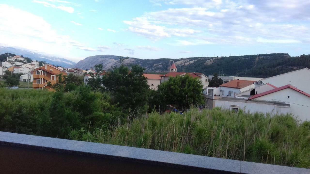 Apartments Rajka Лопар Екстериор снимка